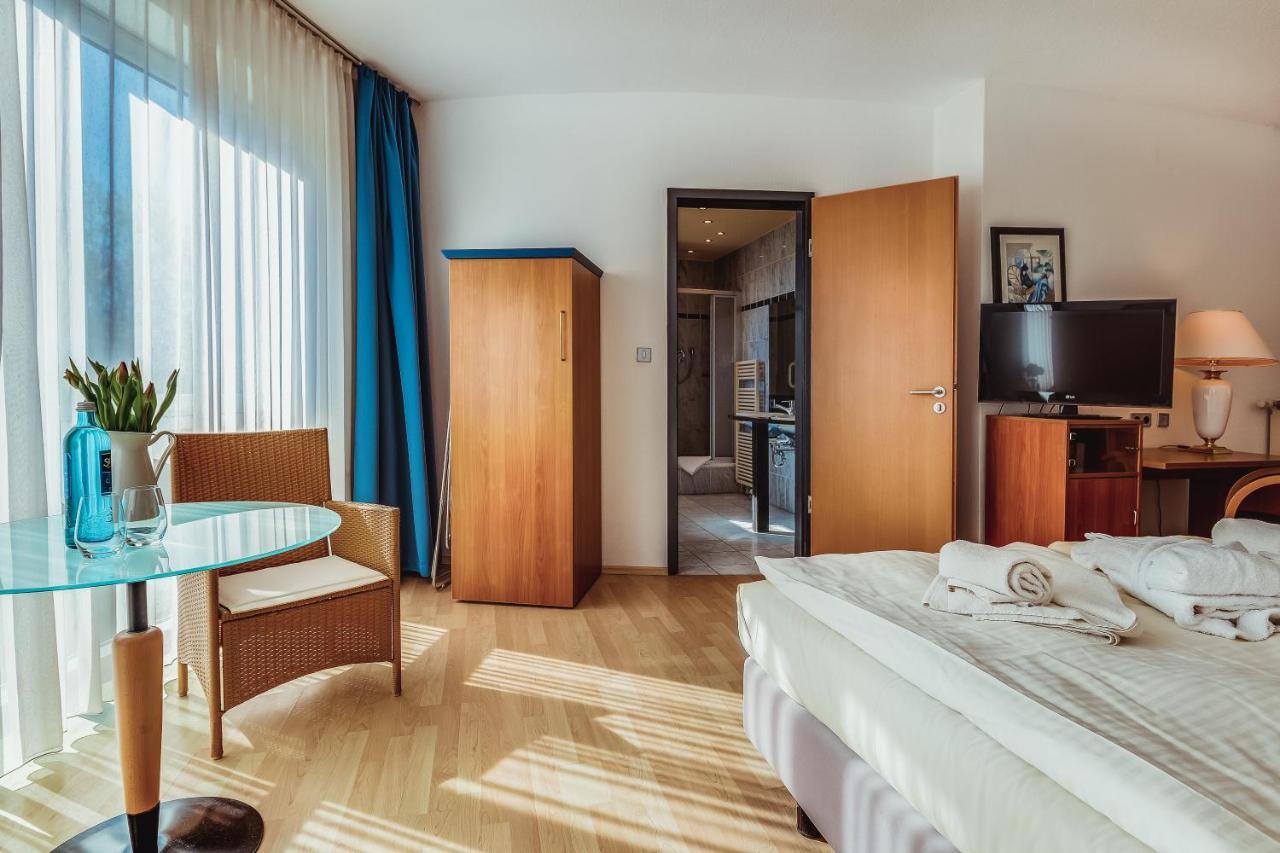 Landhotel Lewitz Muehle Banzkow Exterior photo